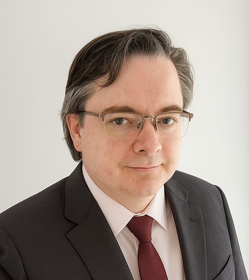 Headshot of Diabetes Australia Adviser Leon Tribe