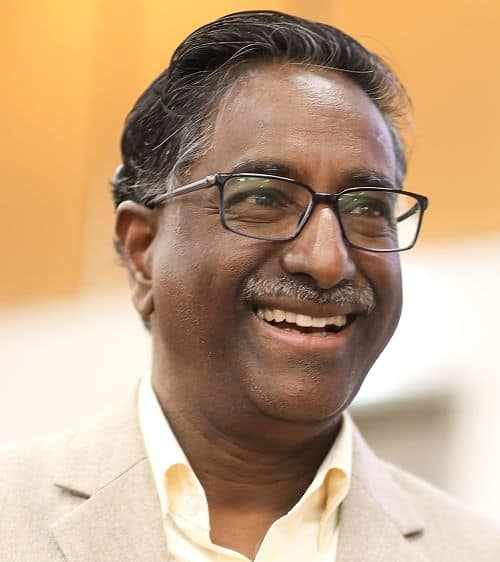 Headshot of Diabetes Australia Adviser Saradhi Motamarri