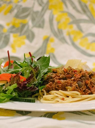 Spaghetti Bolognese with salad