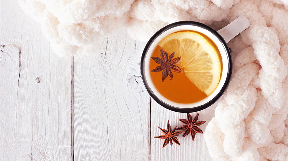 Star anise and lemon tea