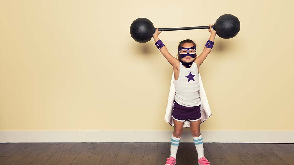 girl lifting weight